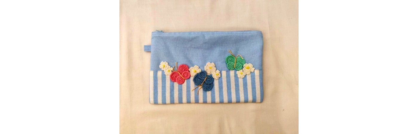 Happy Threads Beautiful Storage Pouch (Blue)